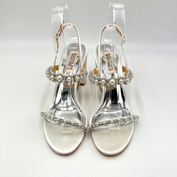 Badgley‎ Mischka Size 6 Natasha White Jeweled Pearl Block Heels Sandals Shoes - Picture 2 of 14